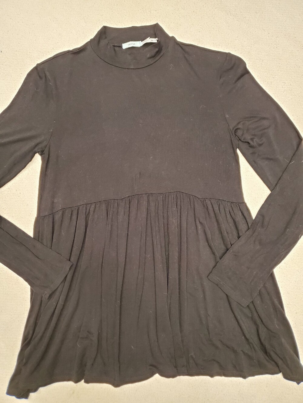 Kimchi Blue Black Babydoll Peplum Long Sleeve Top Sz M Mock Neck